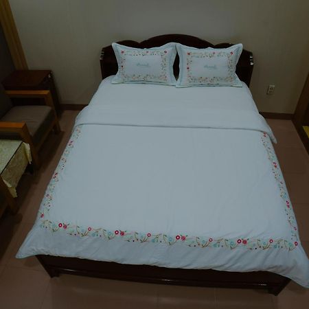 Hoang Son Hotel Ho Chi Minh City Exterior photo