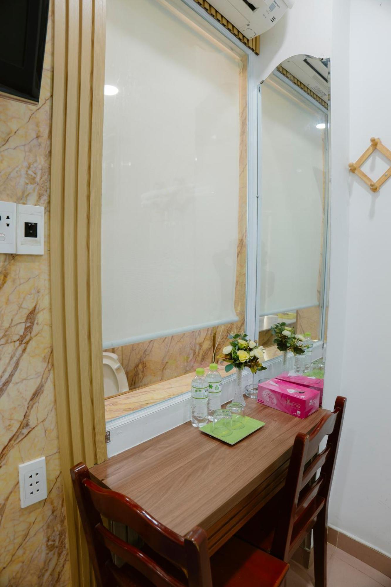 Hoang Son Hotel Ho Chi Minh City Exterior photo