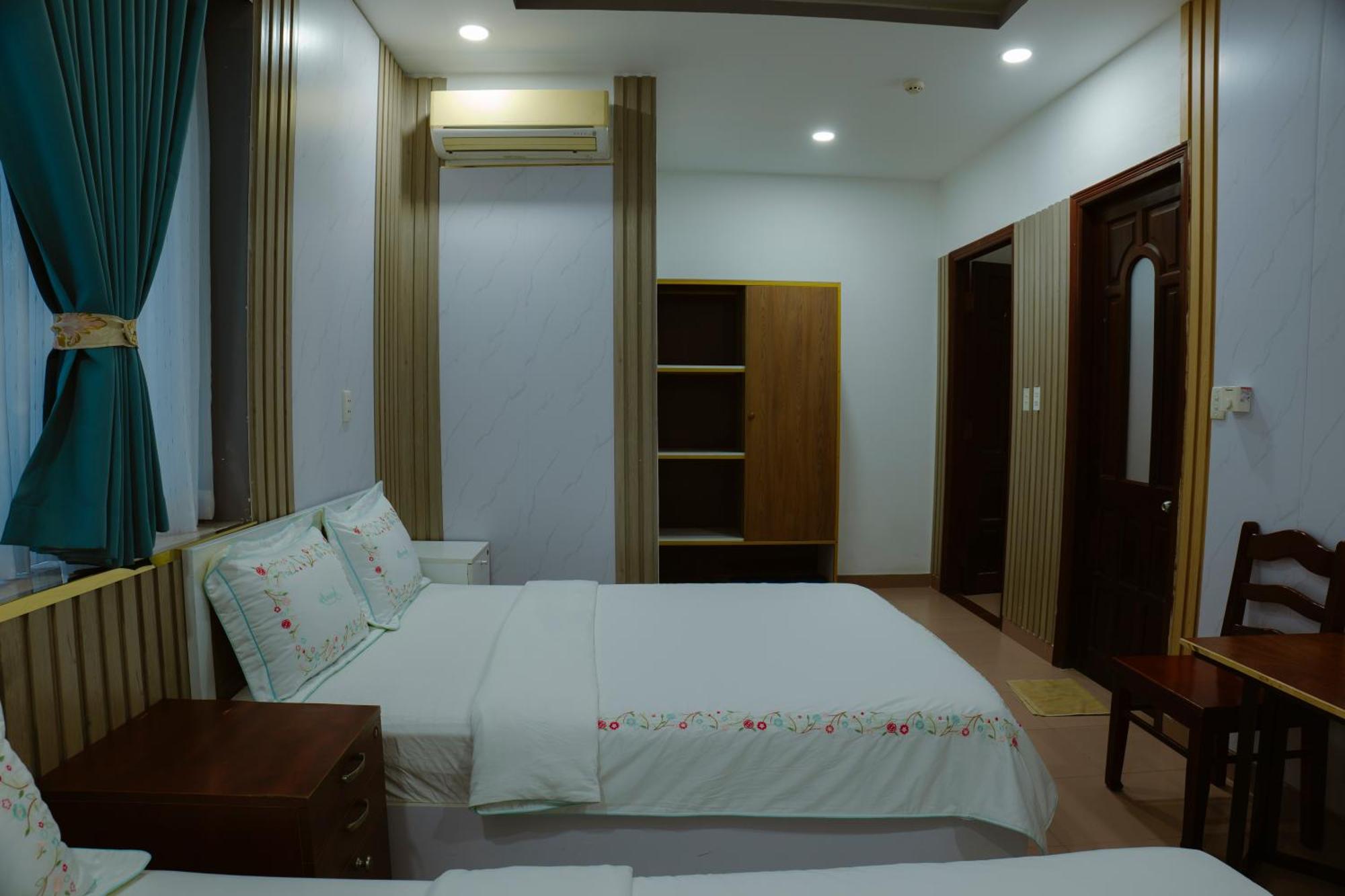 Hoang Son Hotel Ho Chi Minh City Exterior photo
